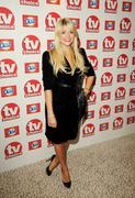 th_37631_Holly_Willoughby_TV_Choice_Awards_002_122_68lo.jpg