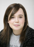 HQ celebrity pictures Ellen Page