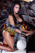 Rihanna R - fireplace-l1m0vju730.jpg