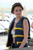 http://img165.imagevenue.com/loc431/th_81898_MischaBarton_OnthebeachinMiami_0036g_122_431lo.jpg