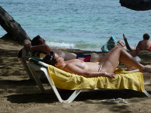 Caribbean-Beach-Girls-PART-2-y1ljw0mjar.jpg