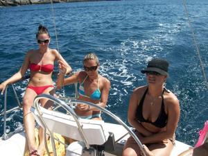 My-wifes-naked-vacation-with-friends-Summer-2015--44300ghmze.jpg